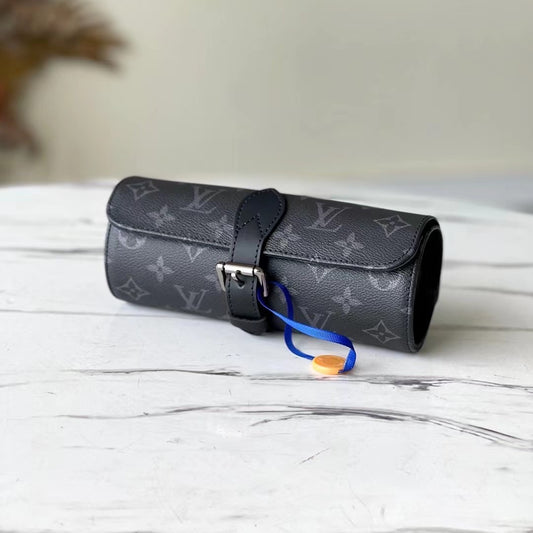 K570 366746 시계케이스