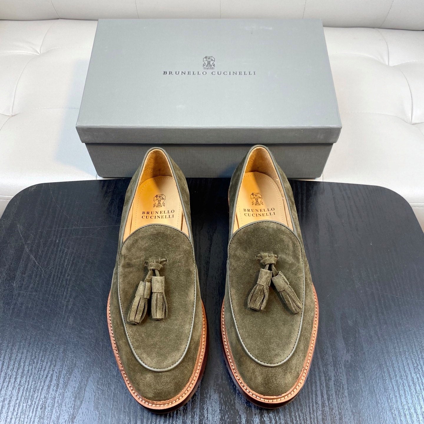 페니 로퍼 (penny loafers)
