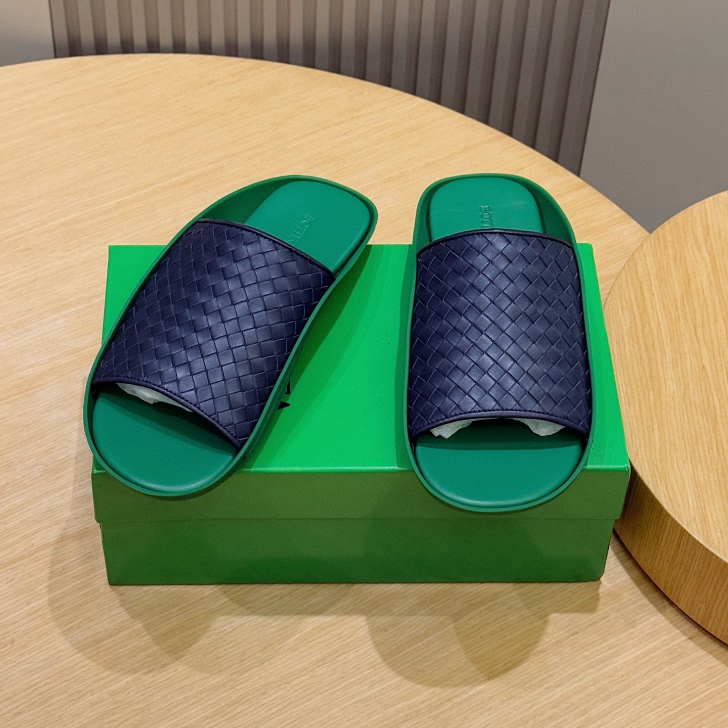 웨이브 뮬 샌들 (wave mule sandals)
