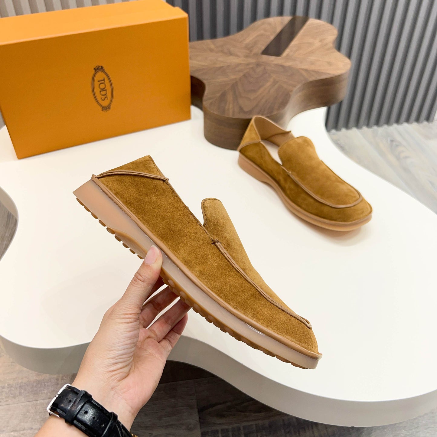스티칭 로퍼 (Stitching loafers)