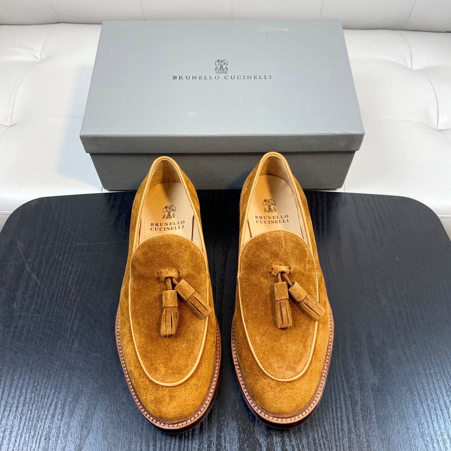 페니 로퍼 (penny loafers)