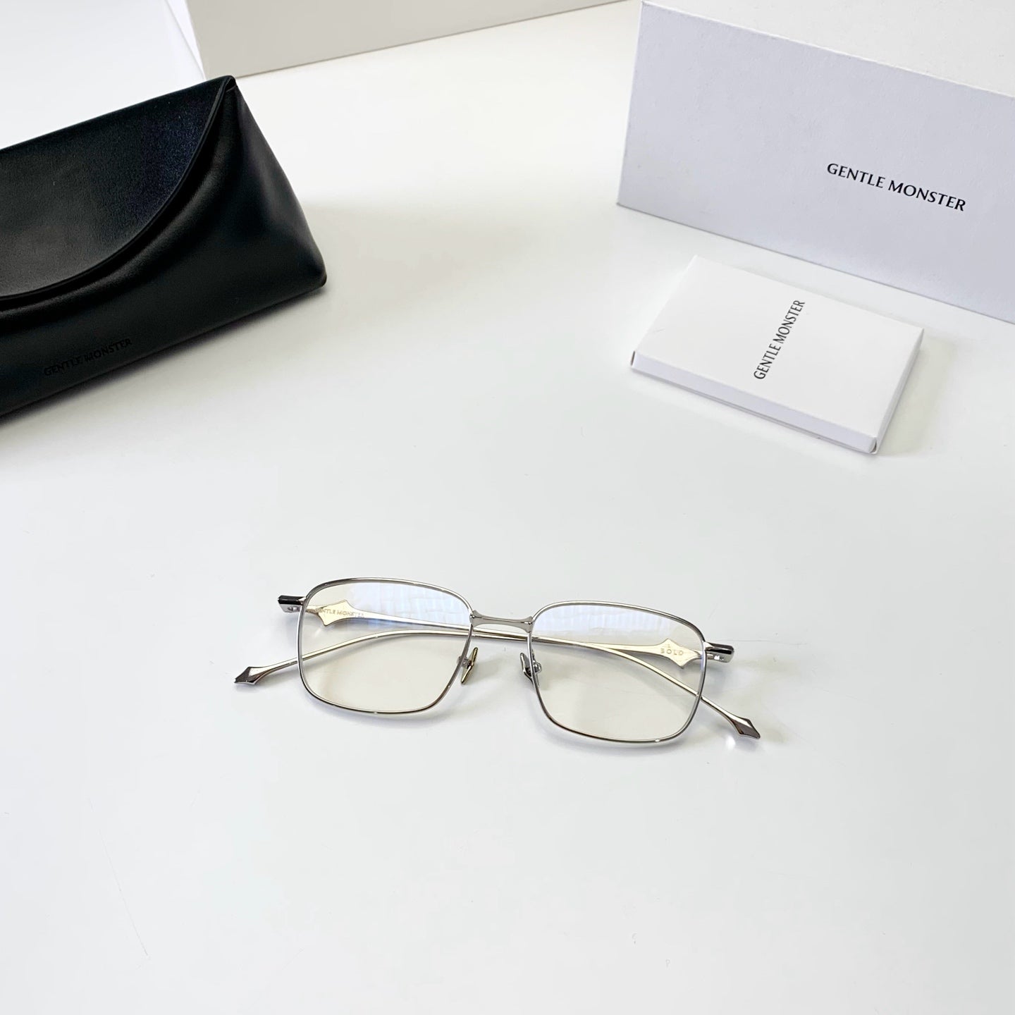 젠틀 안경테 (Gentle Glasses Frame)