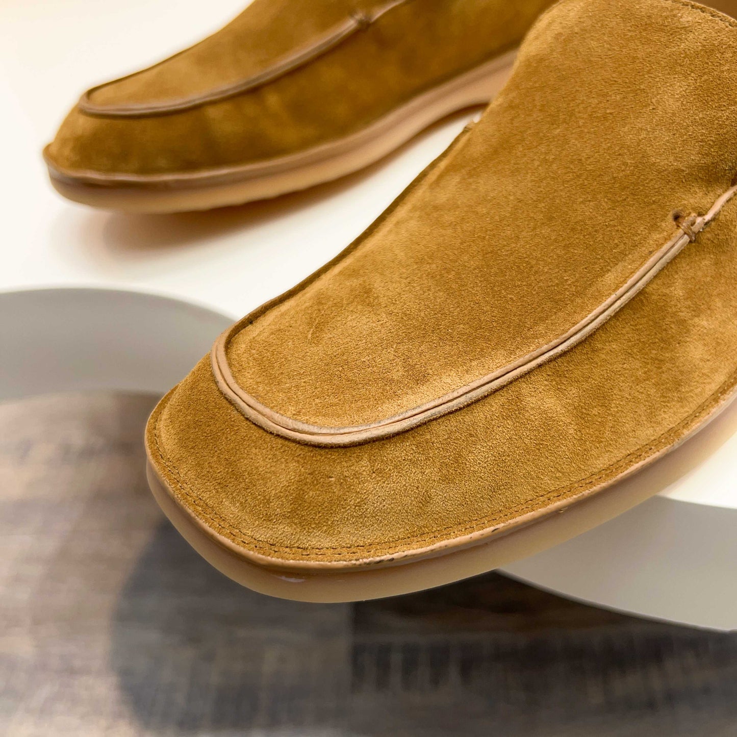 스티칭 로퍼 (Stitching loafers)