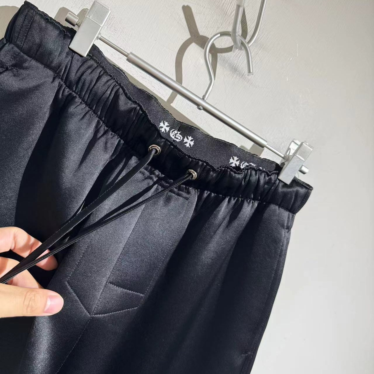 탑매치 반바지 (Top match shorts)