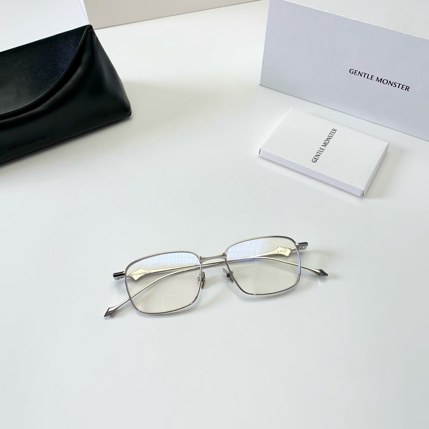 젠틀 안경테 (Gentle Glasses Frame)