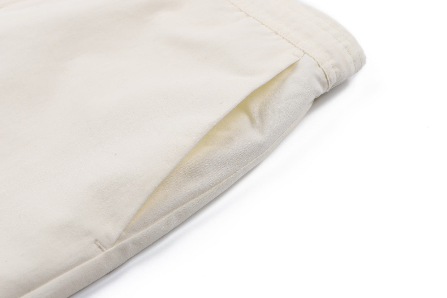 포켓 로고 숏츠 (Pocket Logo Shorts)