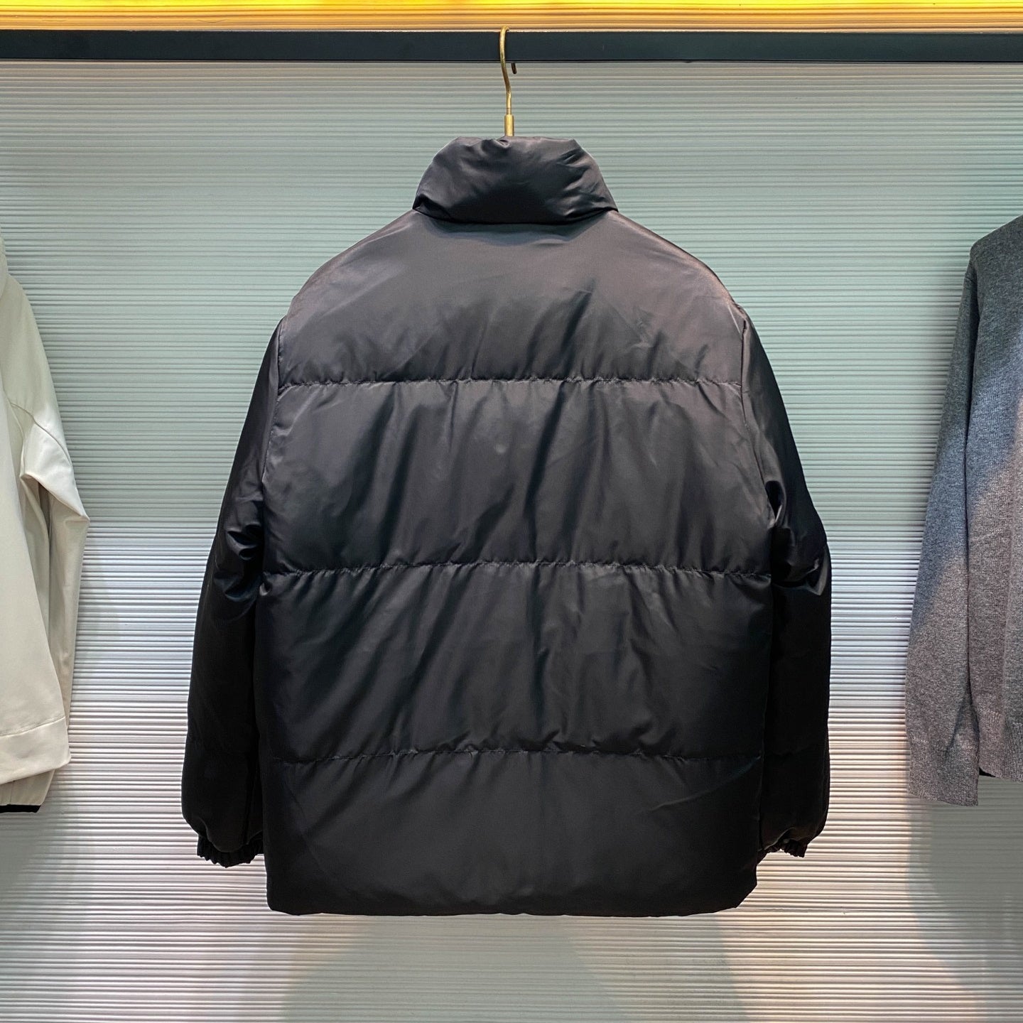 스탠드 칼라 양면패딩 (stand collar padding)