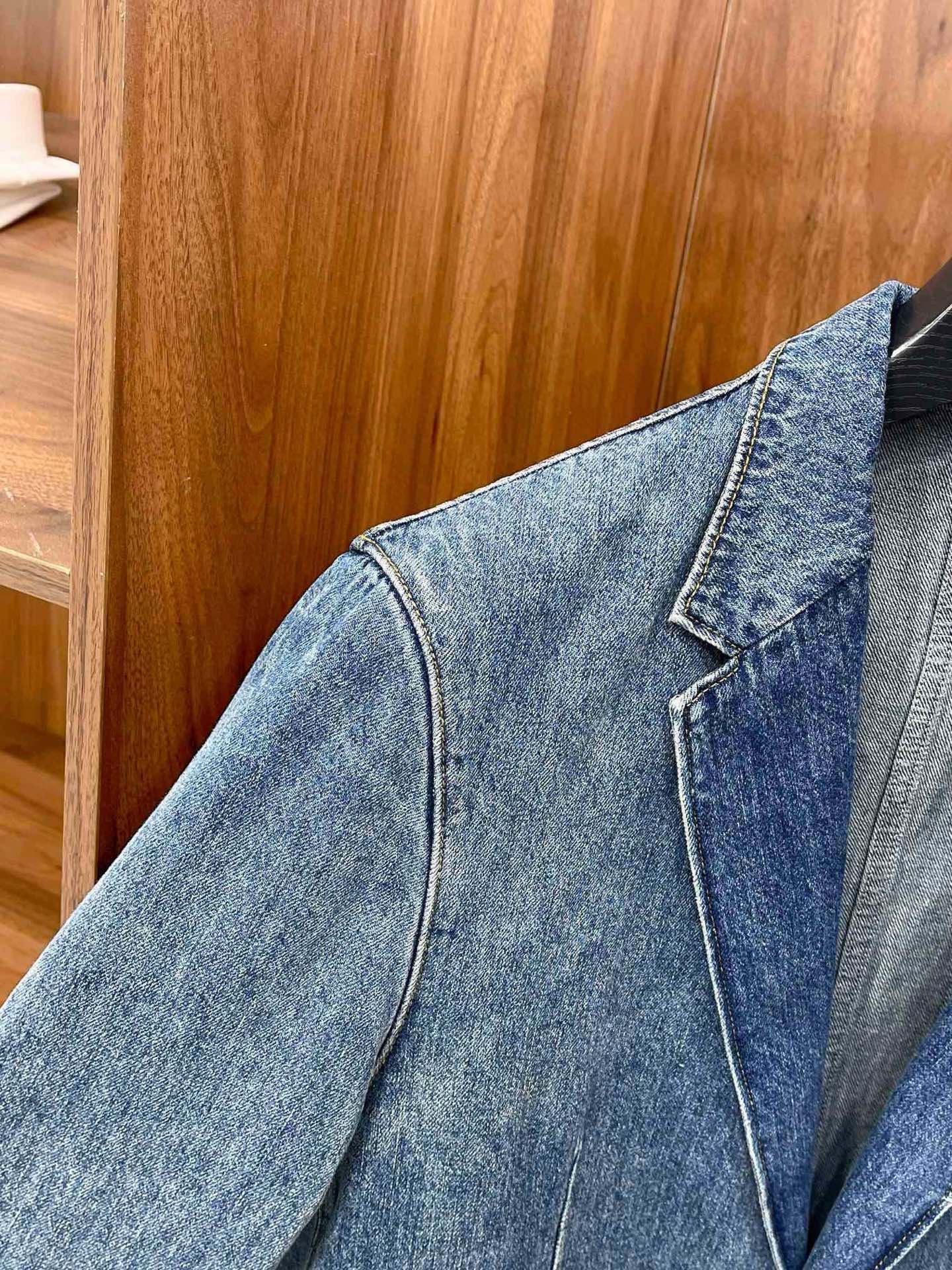 헤비 워시드 자켓 (Heavy washed jacket)