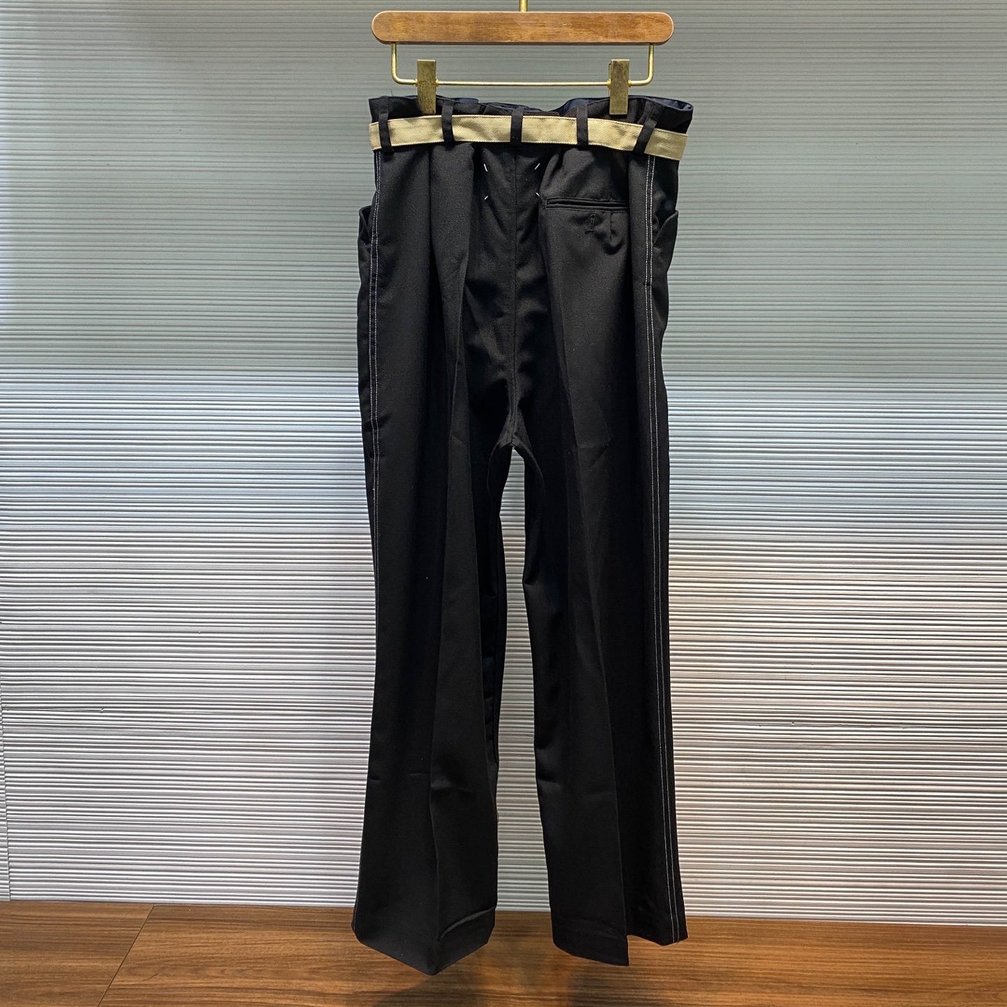 시그니처 슬랙스 (Signature Slacks)