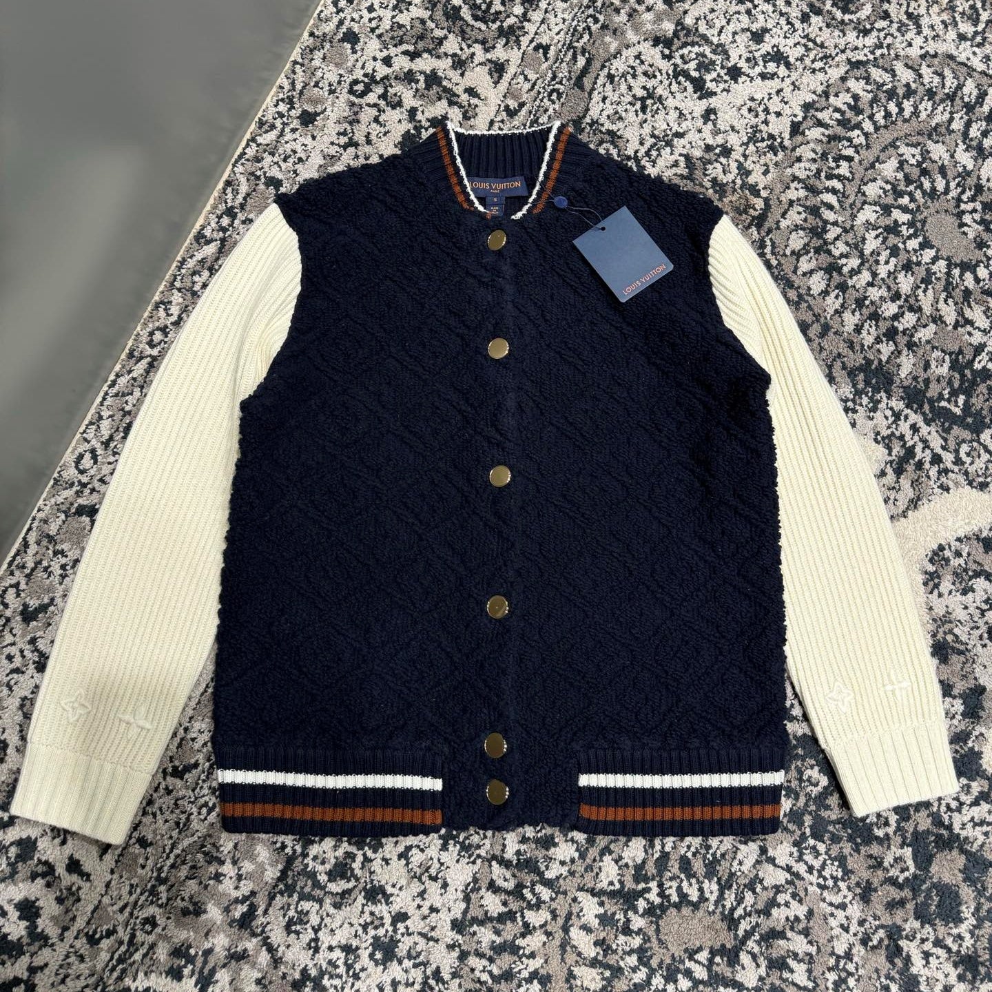 테리 베이스볼 가디건 (Terry Baseball Cardigan)