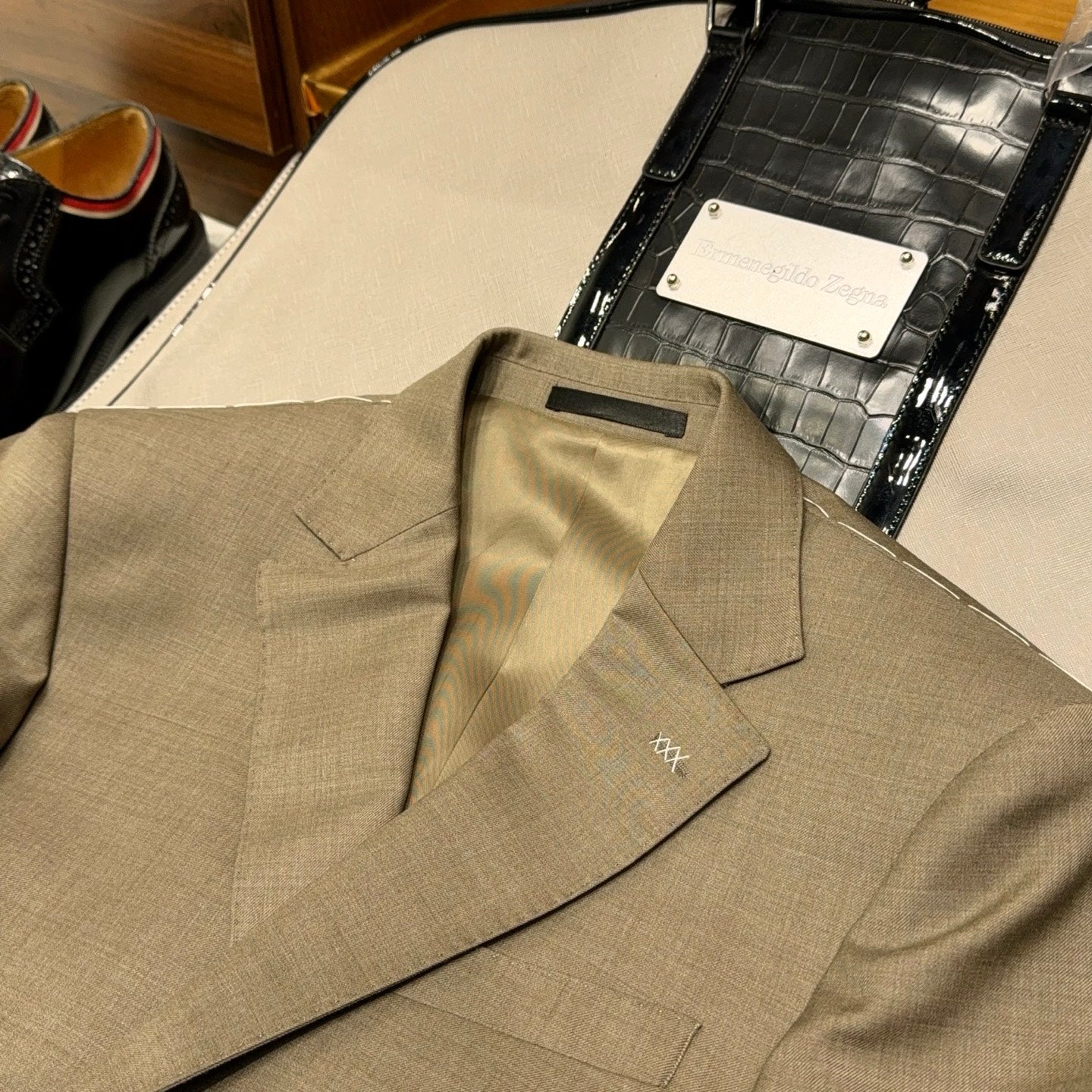 부티크 수트 (boutique suit)