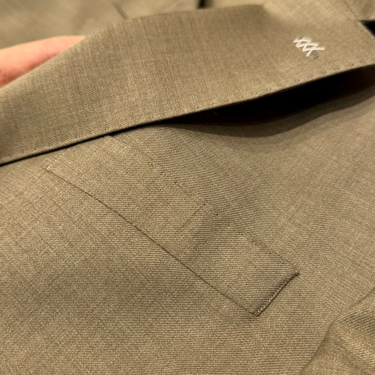 부티크 수트 (boutique suit)
