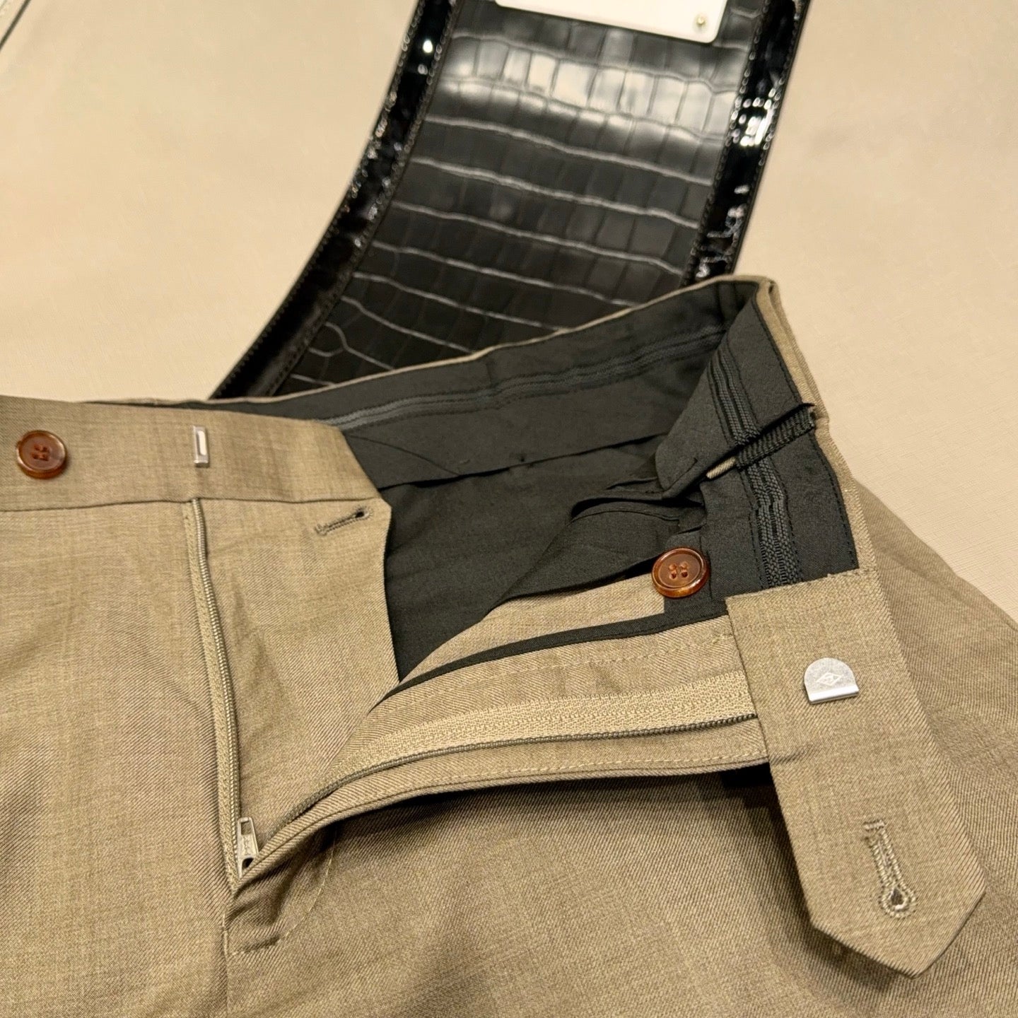 부티크 수트 (boutique suit)
