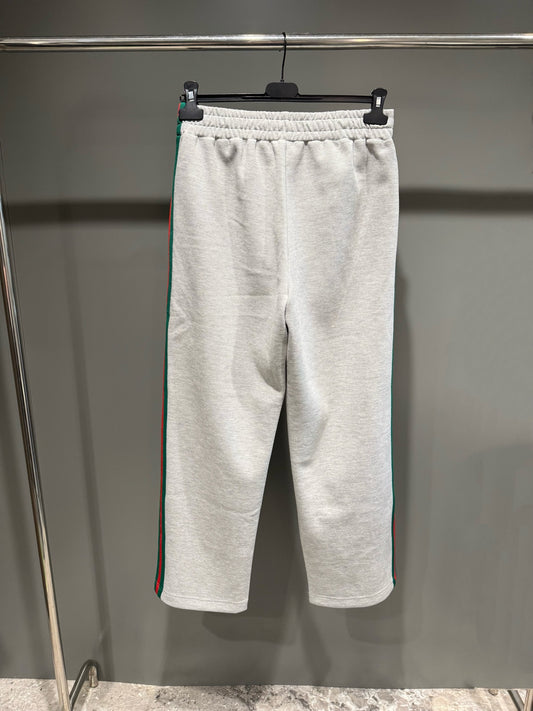 스트라이프 트레이닝바지 (striped training pants)