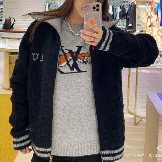 체크 집업 가디건 (Checked zip-up cardigan)