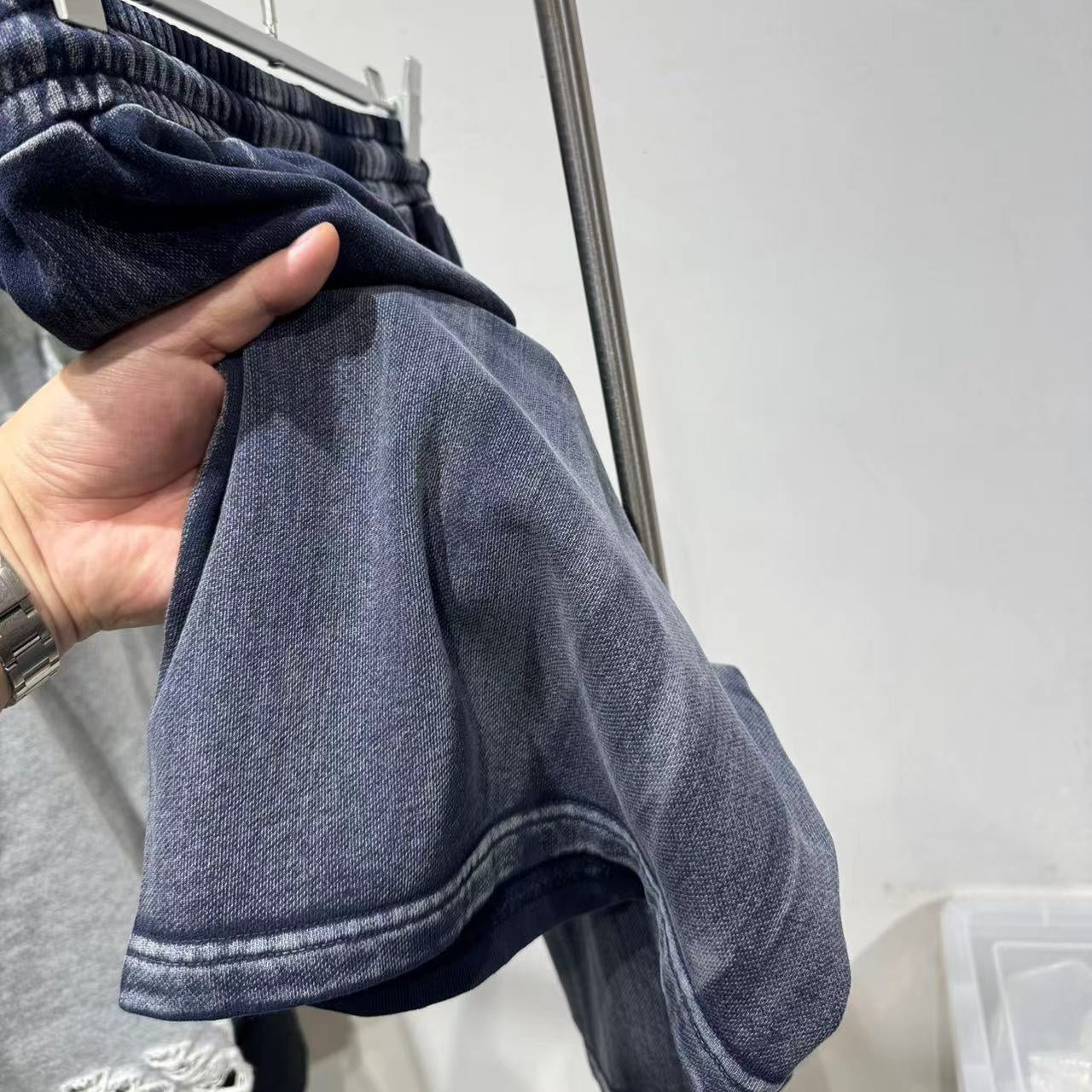 블루워시 반바지 (blue wash shorts)
