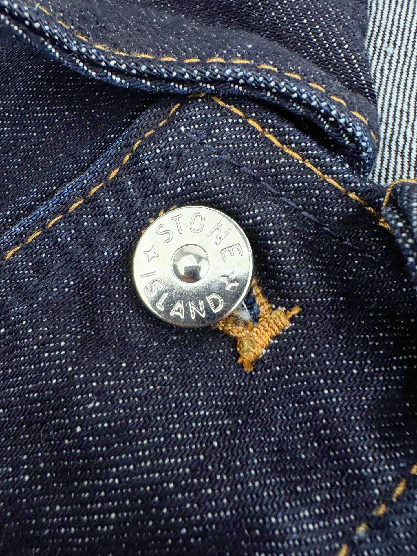 배지 데님 재킷 (badge denim jacket)