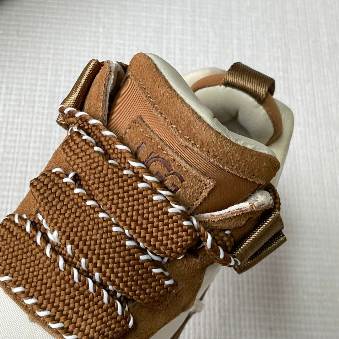 아스트로멜 부츠 (Astromel Boots)