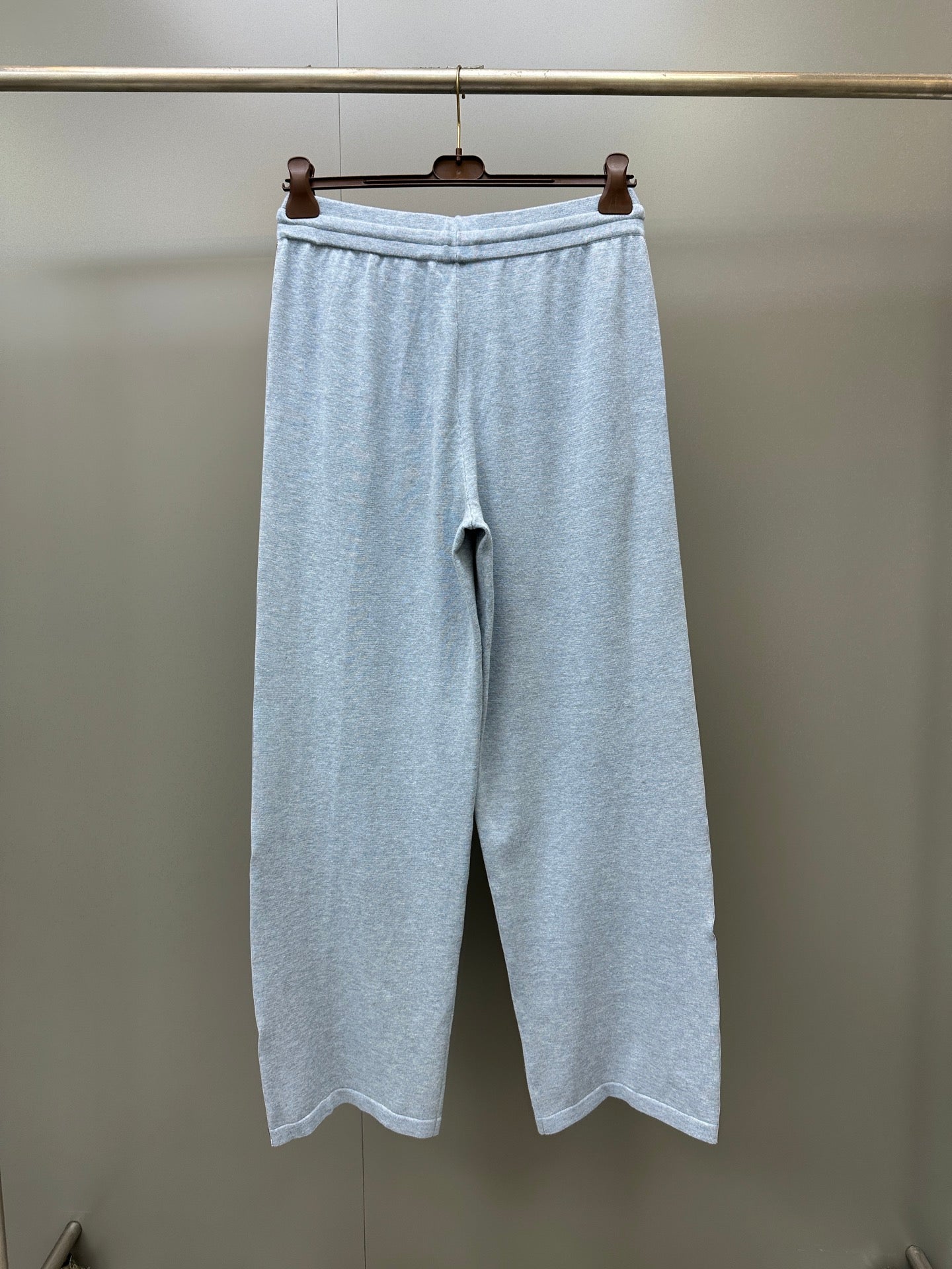 모노크롬 룩 (Monochrome look)
