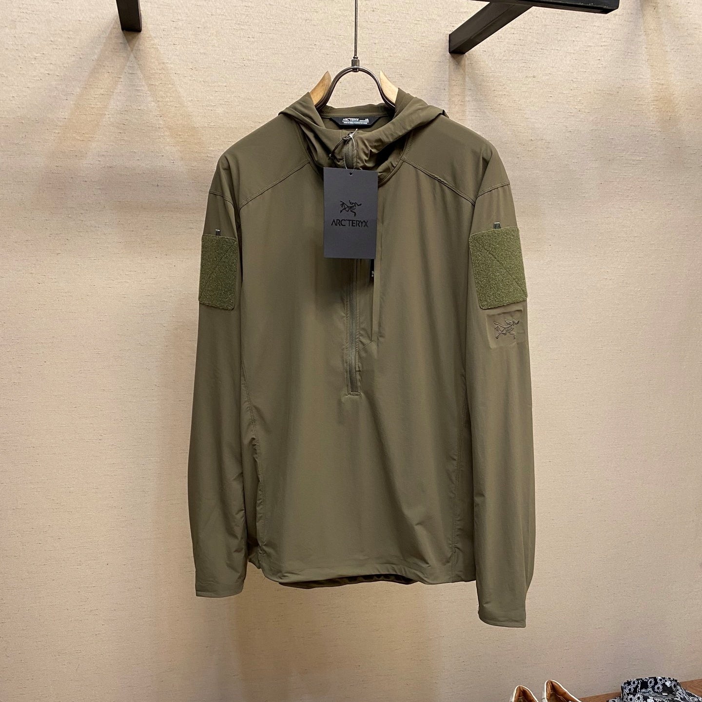 소프트쉘 아노락 (Softshell Anorak)