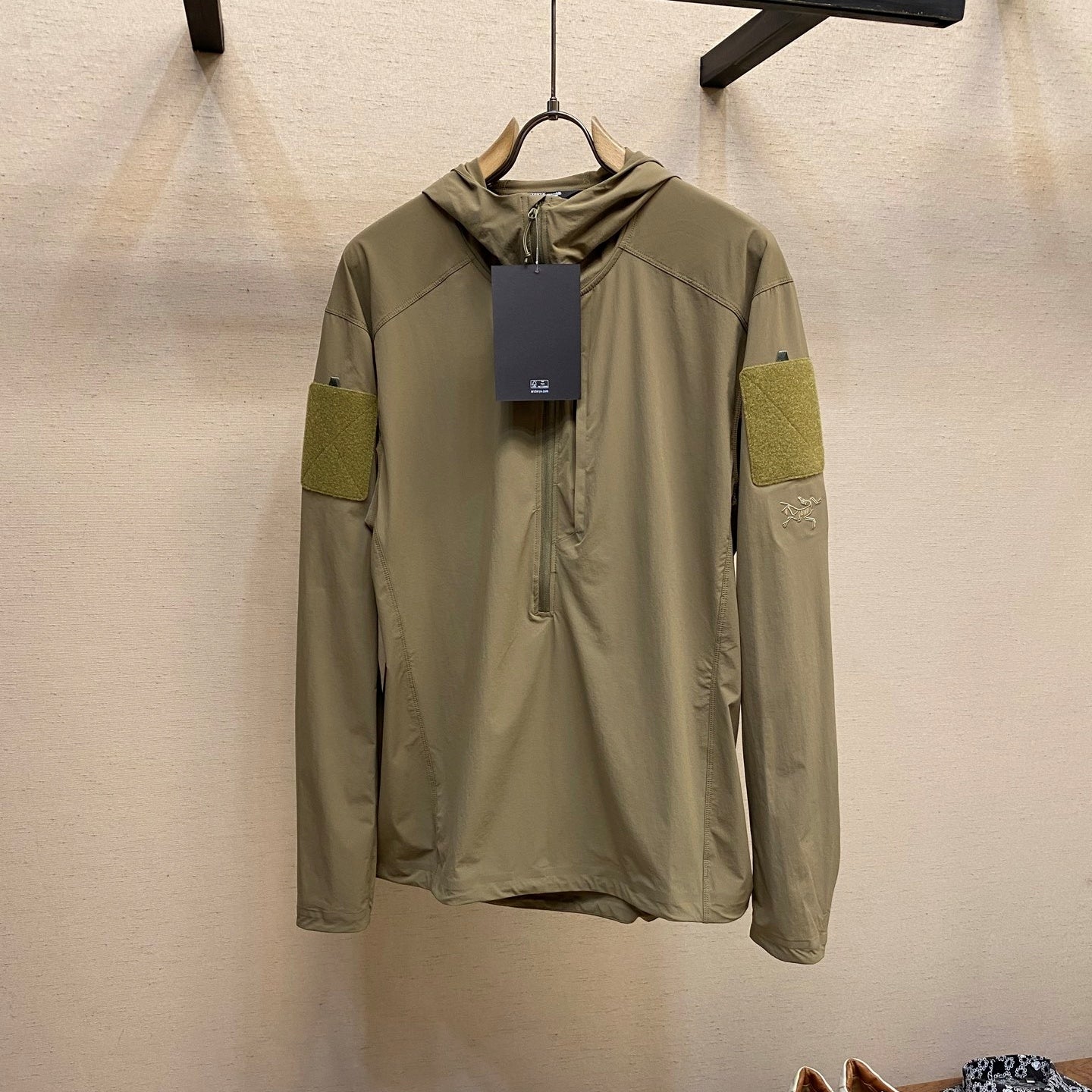 소프트쉘 아노락 (Softshell Anorak)