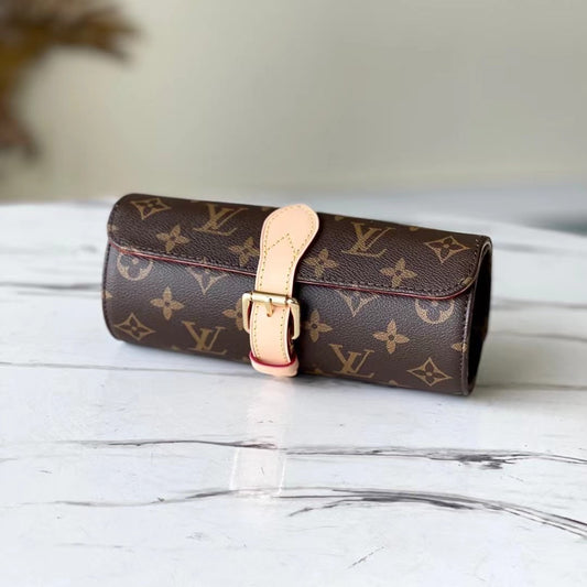 K570 366746 시계케이스