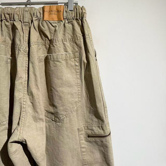 멀티포켓 카고 팬츠 (Multi-pocket cargo pants)