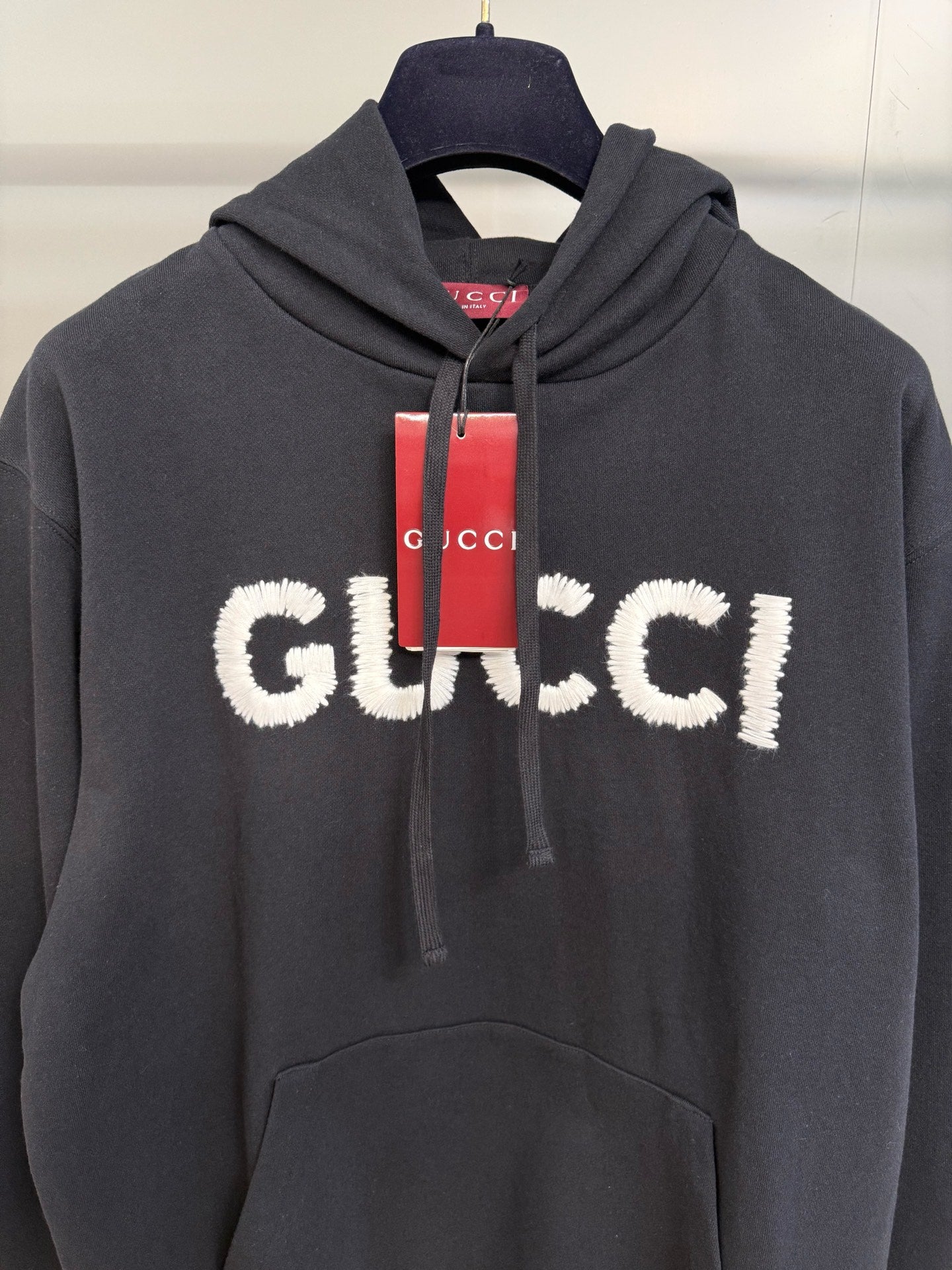 브러시드 후드 (brushed hood)