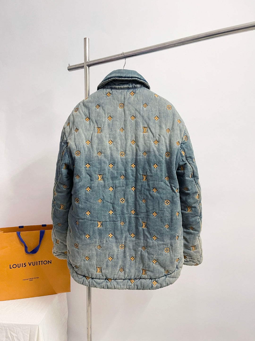 스트레스드 데님자켓 (stressed denim jacket) 남여공용