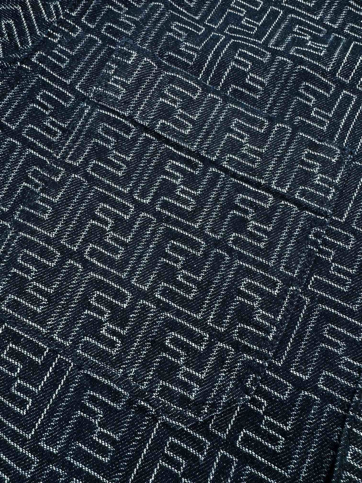 자카드 셔츠 (jacquard shirt)