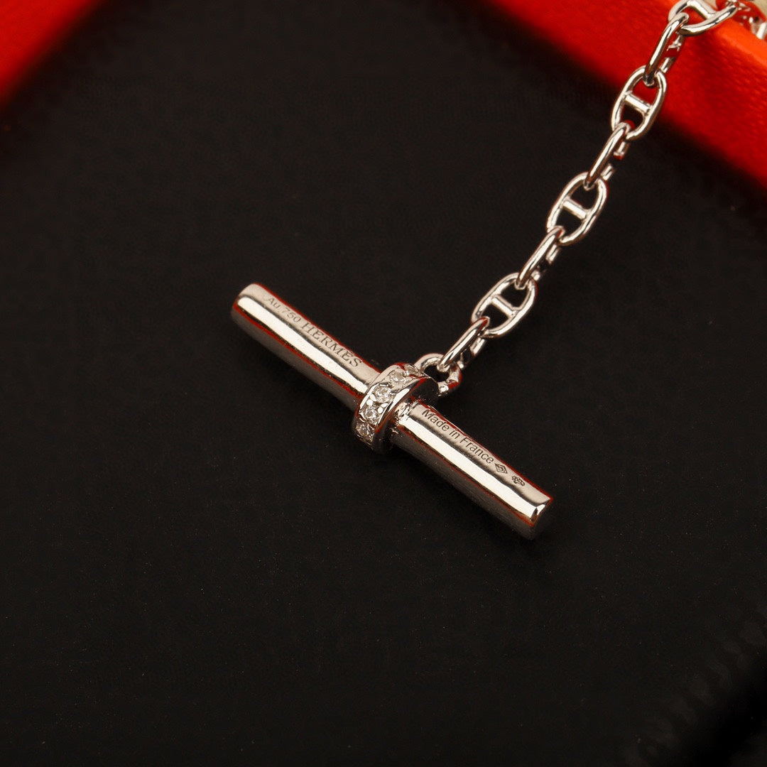 돼지코 팔찌 (pig nose bracelet)