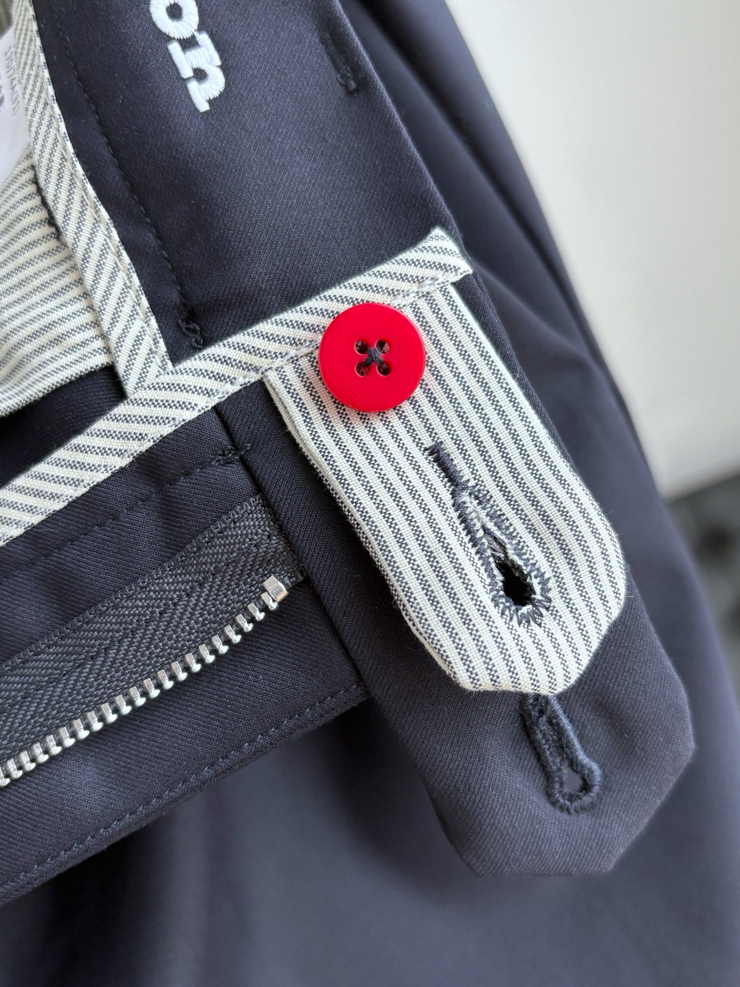 블루 울 팬츠 (blue wool pants)