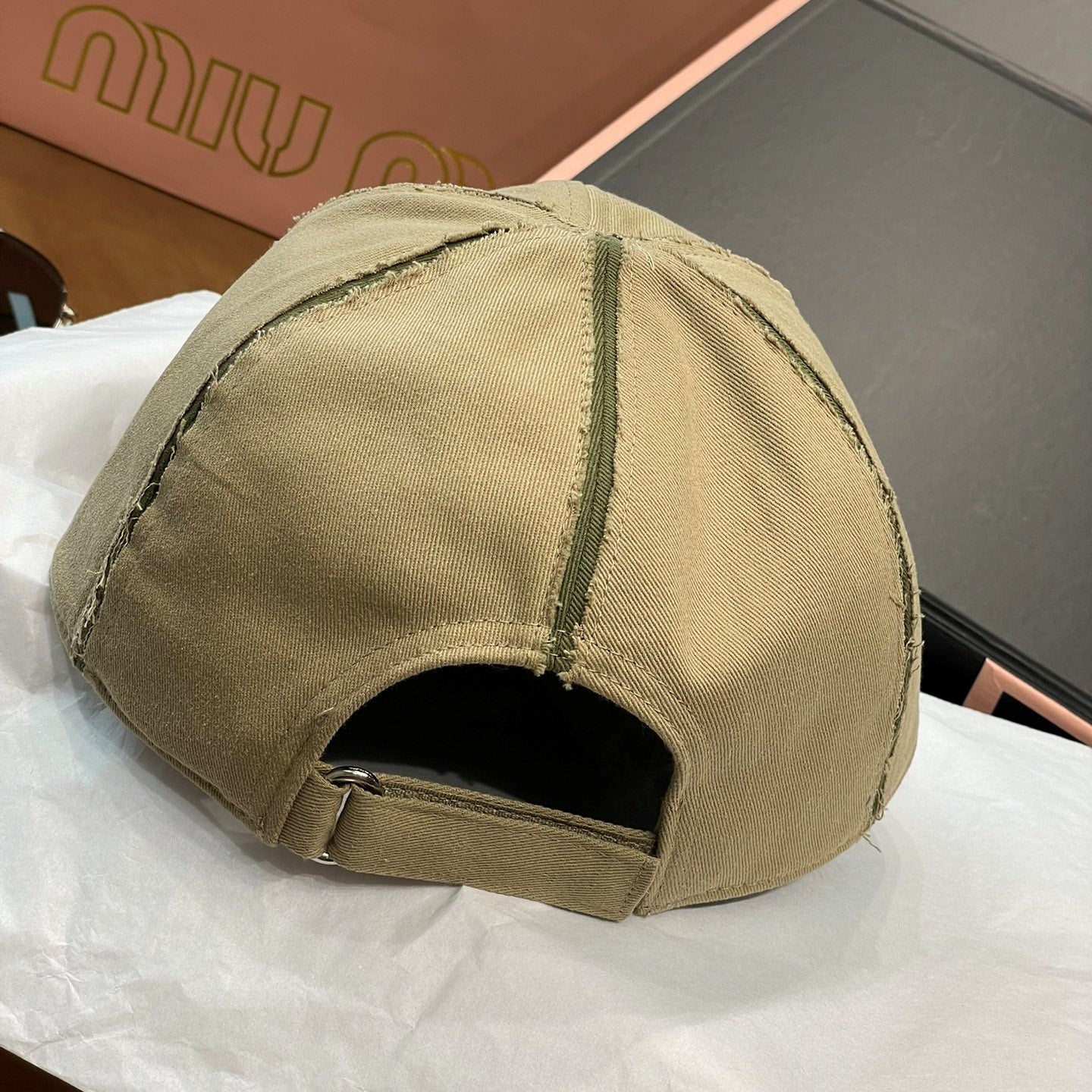스티칭 볼캡 (Stitching ball cap)