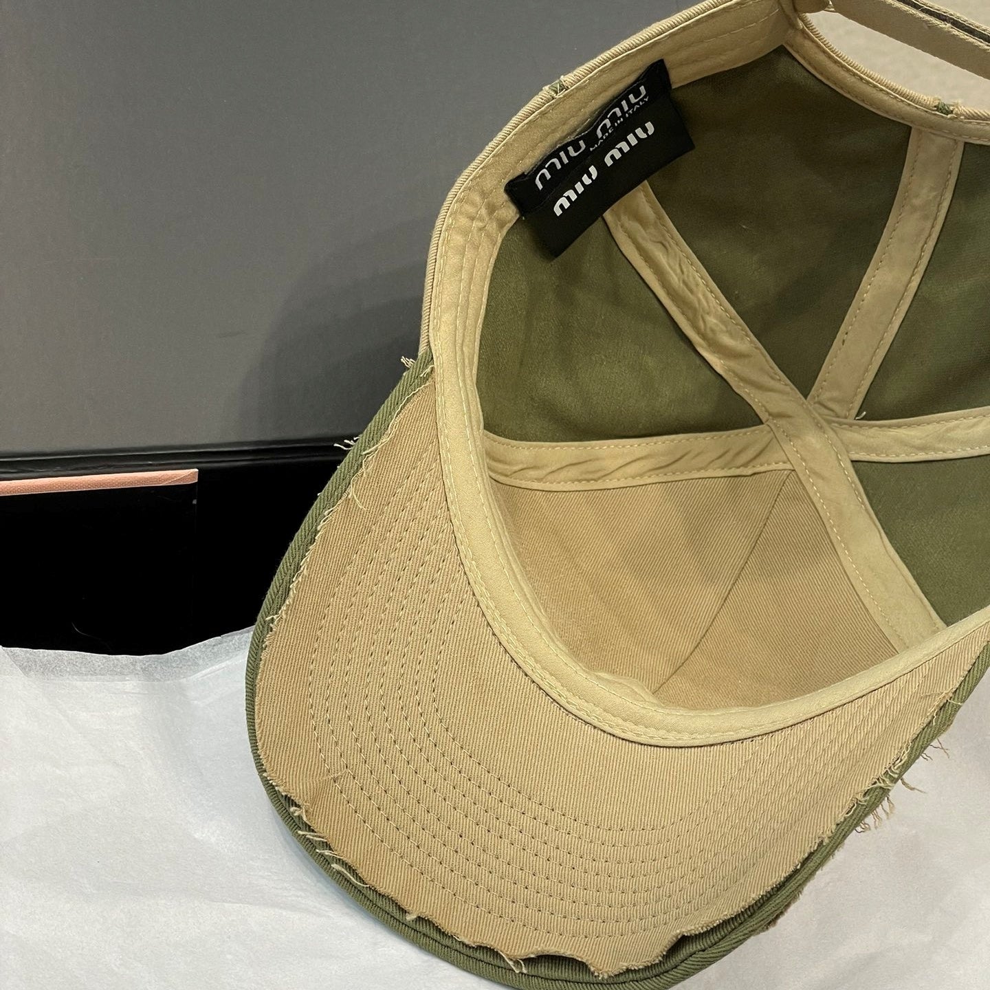 스티칭 볼캡 (Stitching ball cap)