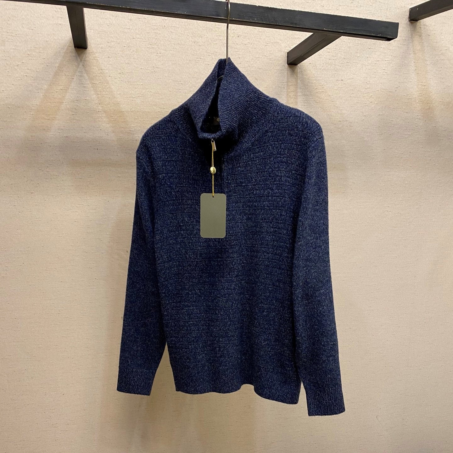 울 하프 니트티 (Wool half knit tee)
