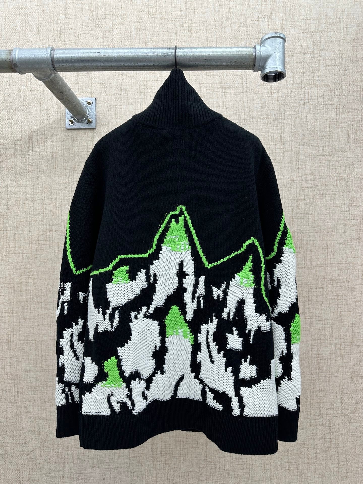 자카드 니트집업 (Jacquard knit zip-up)