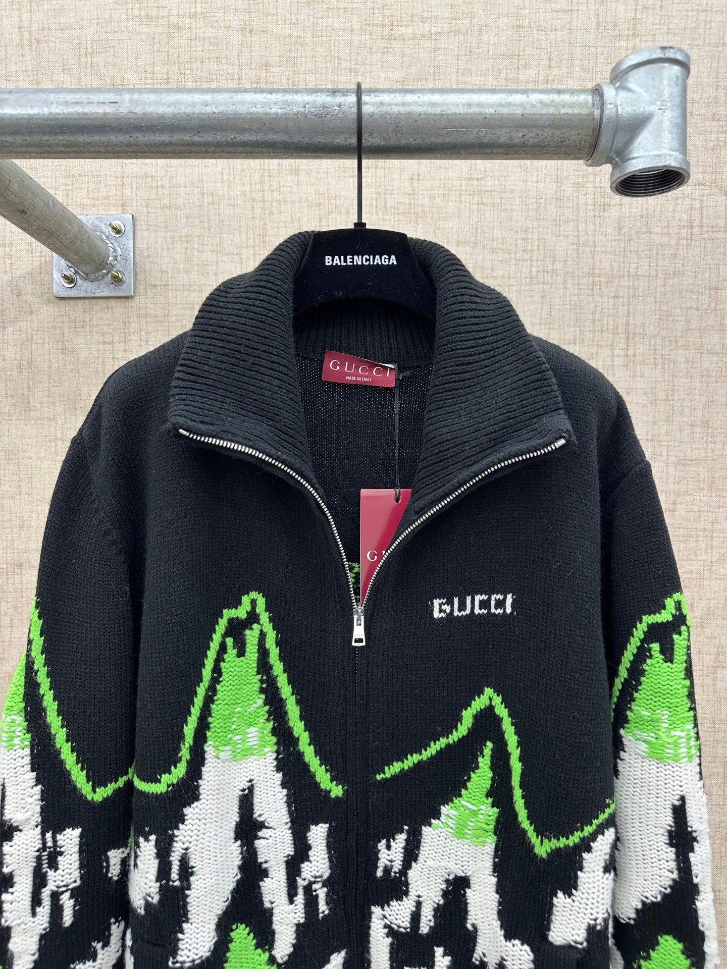 자카드 니트집업 (Jacquard knit zip-up)