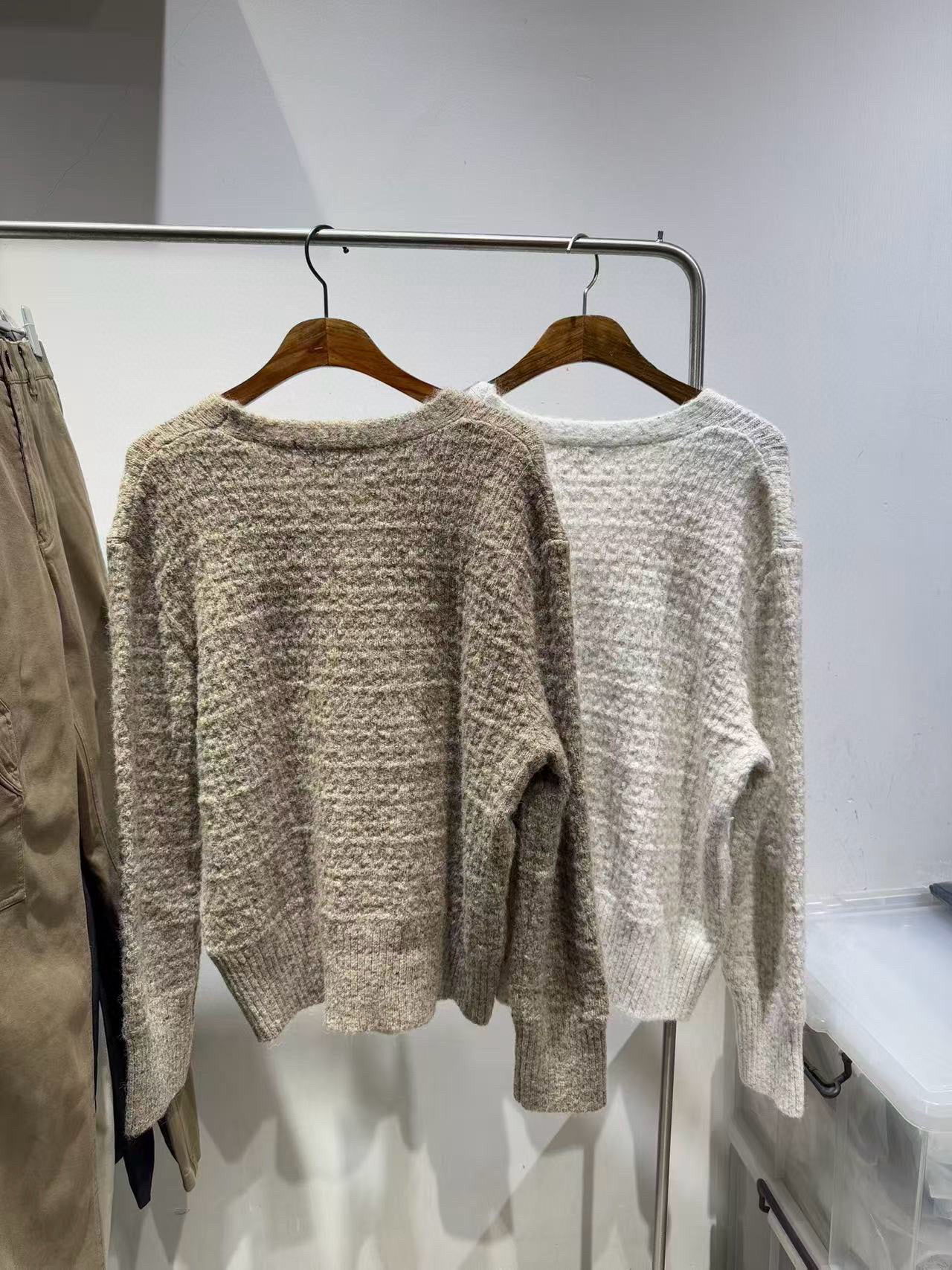 직조 니트가디건 (Woven knit cardigan)
