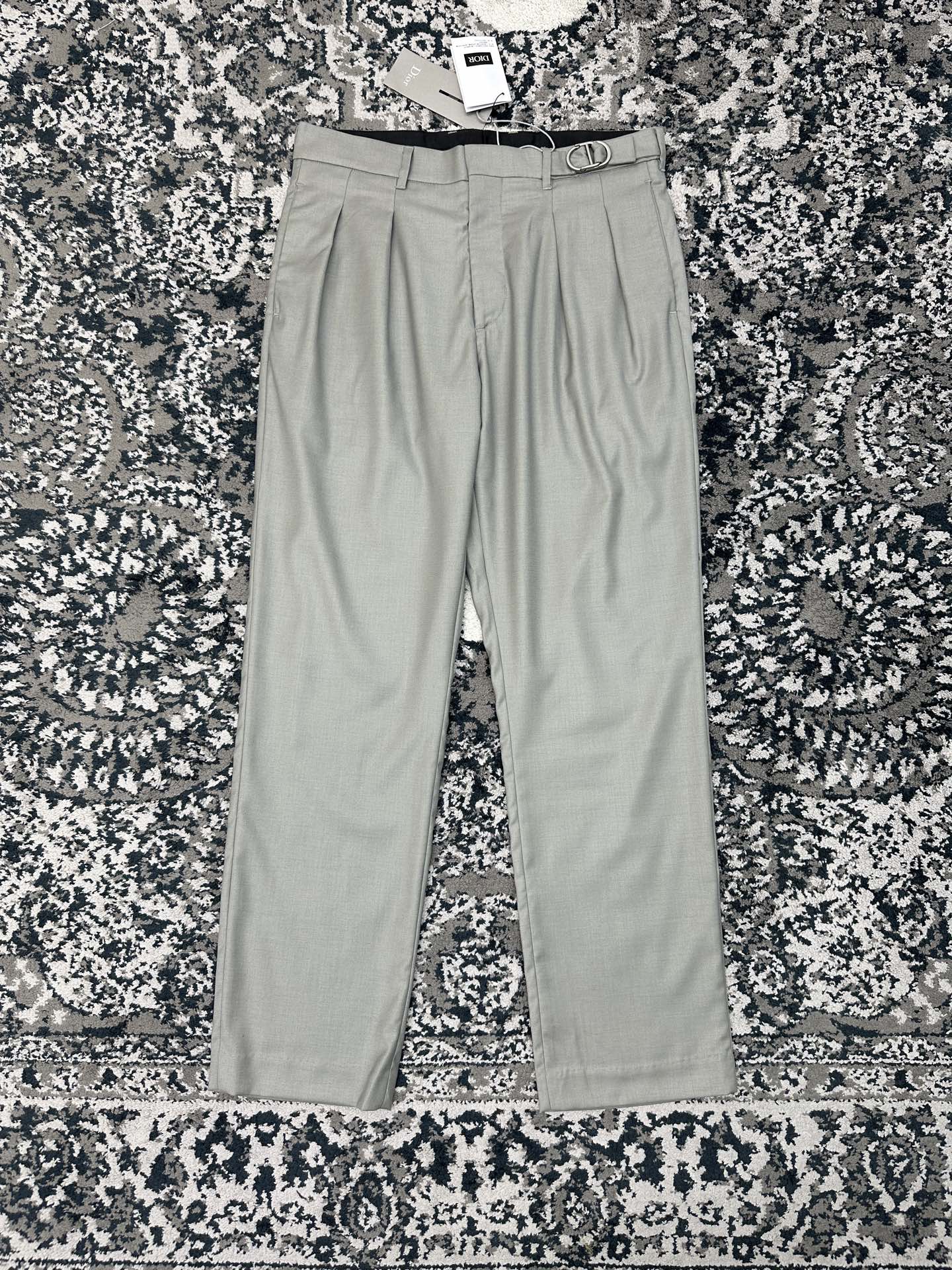 스탠드 칼라 셋업 (Stand-collar co-ord set)