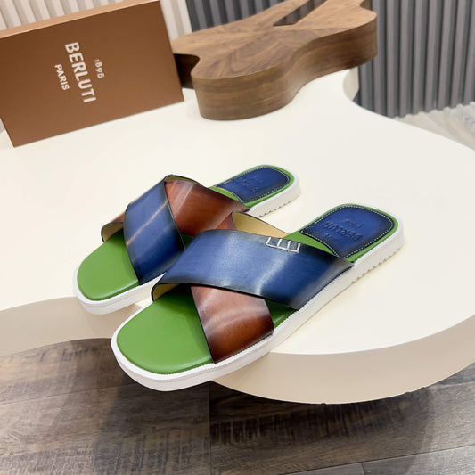 하이글로스 샌들 (high gloss sandals)