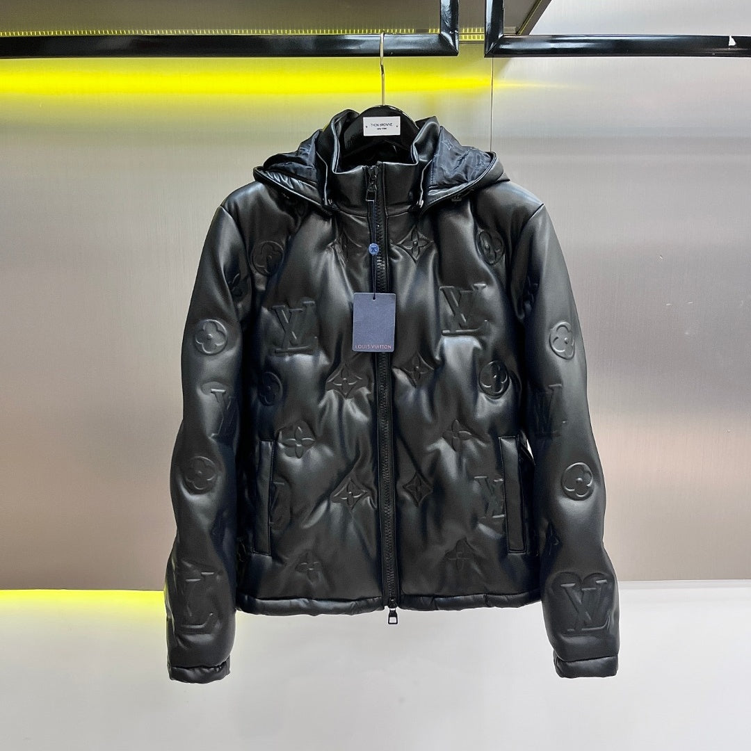 양가죽 엠보싱 패딩 (Sheepskin embossed padding)