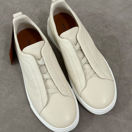 트리플 스티치 스니커즈 (Triple Stitch Sneakers)