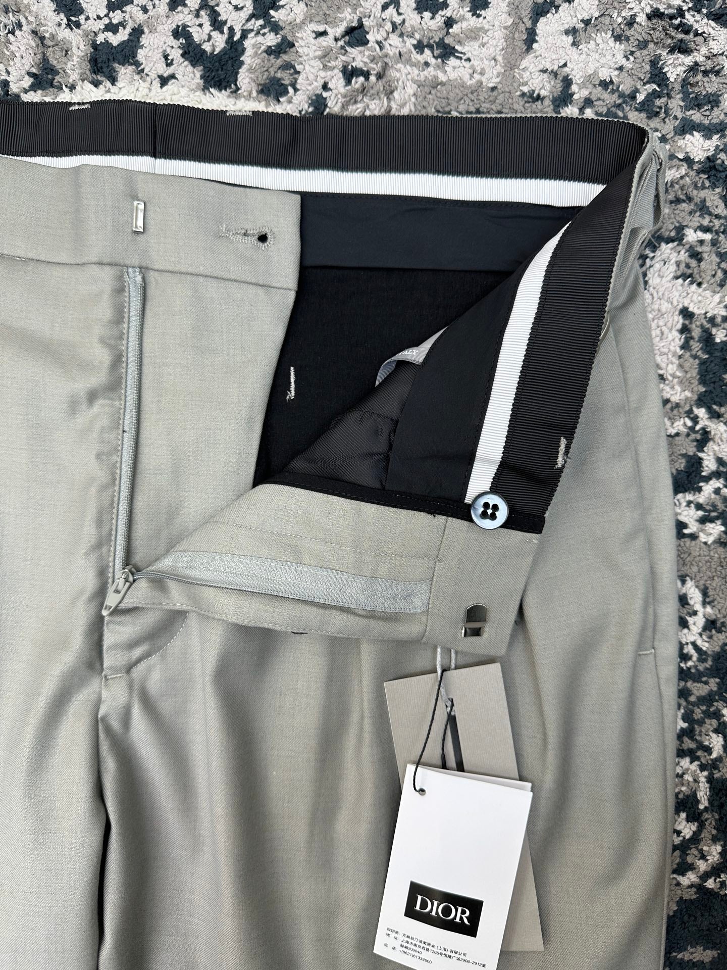 스탠드 칼라 셋업 (Stand-collar co-ord set)