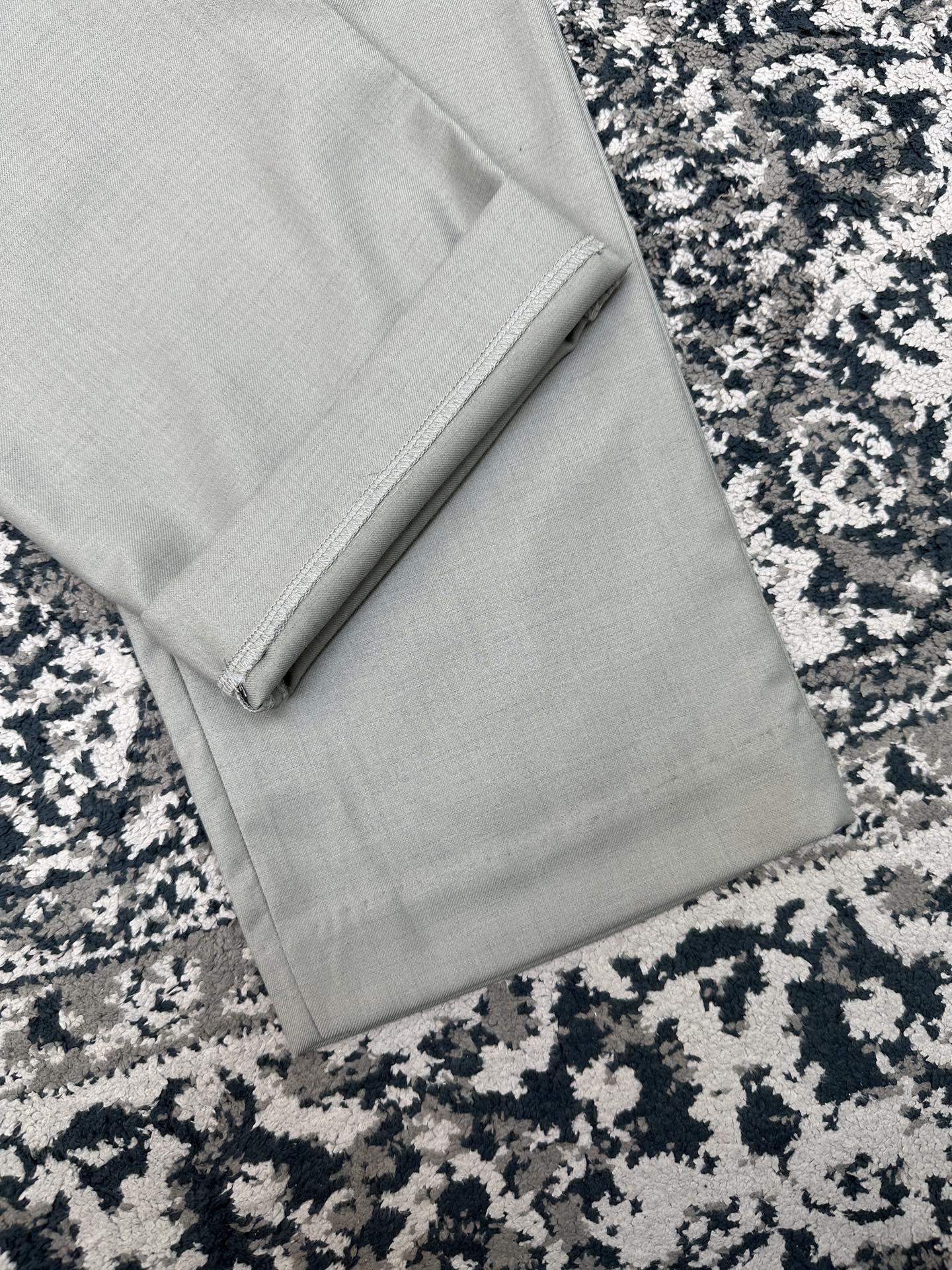 스탠드 칼라 셋업 (Stand-collar co-ord set)