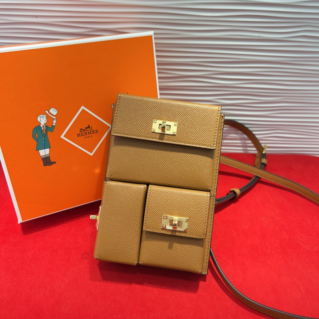 켈리 클러치백 (Kelly Clutch Bag)