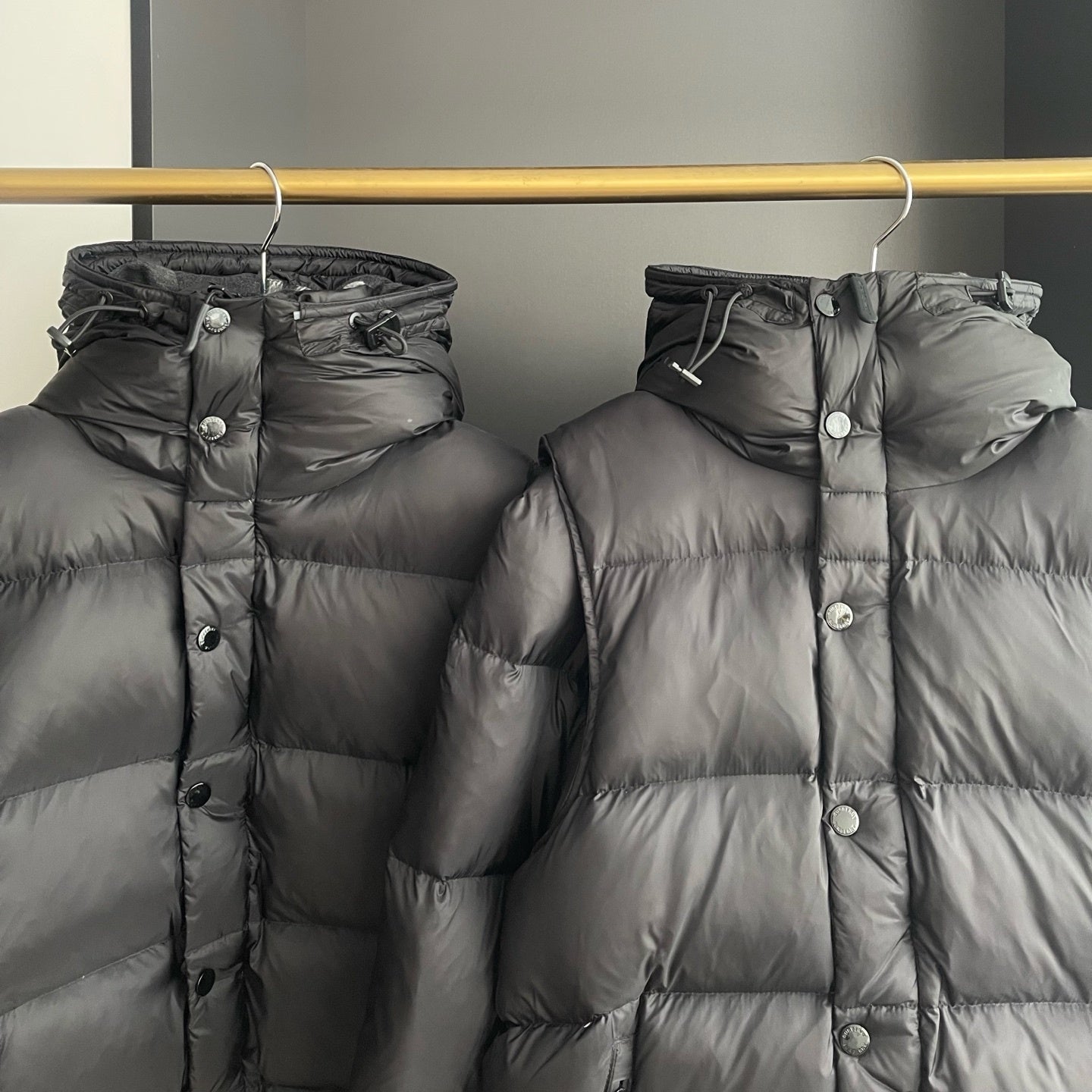 소매탈부착 패딩 (Detachable sleeve padding)