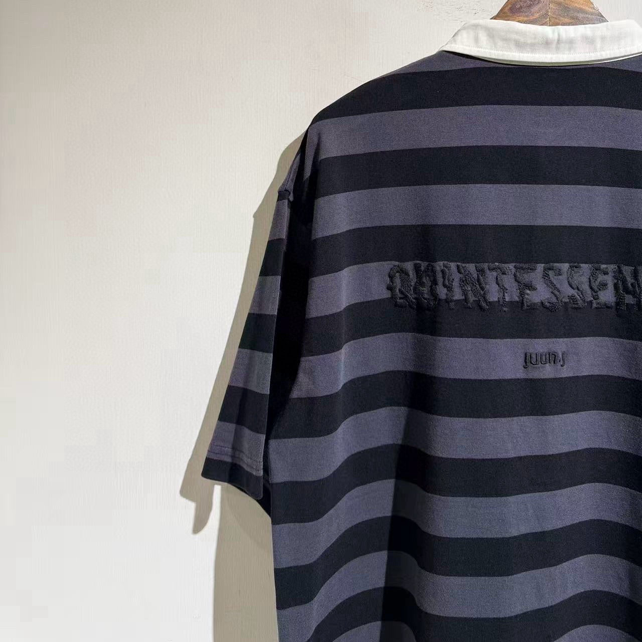 폴로 반팔티셔츠 (Striped Polo Shirt)