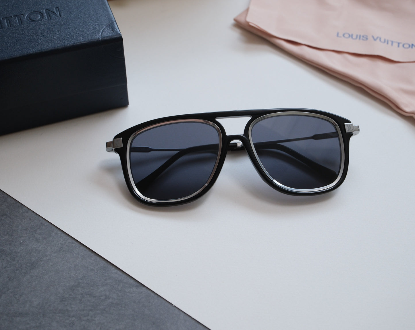 레거시 선글라스 (legacy sunglasses)