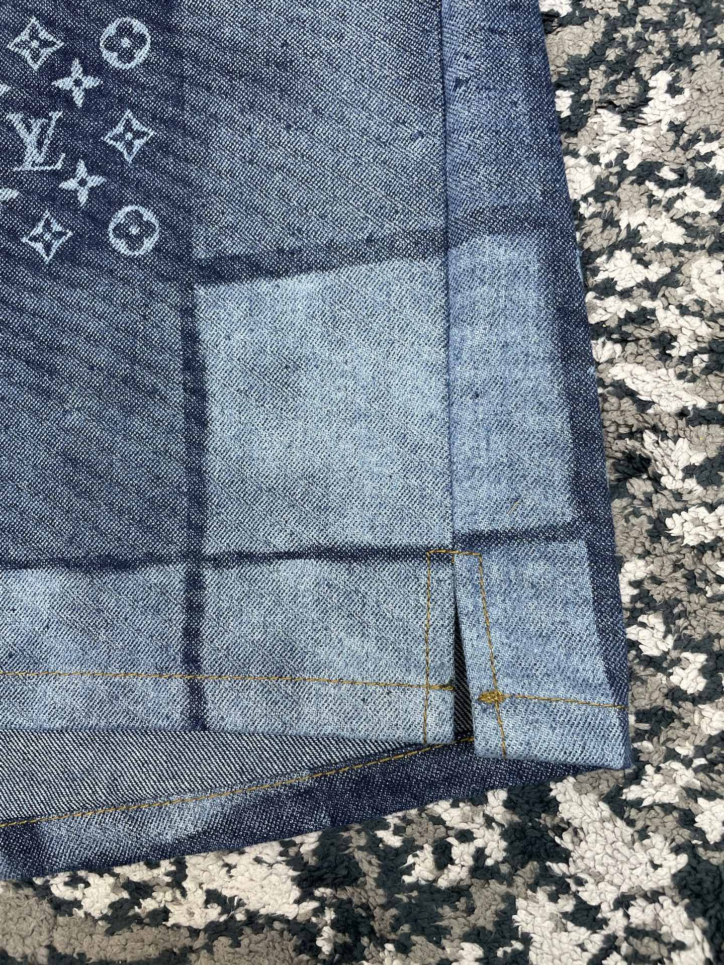 오가닉 데님 숏츠 (Organic Denim Shorts)