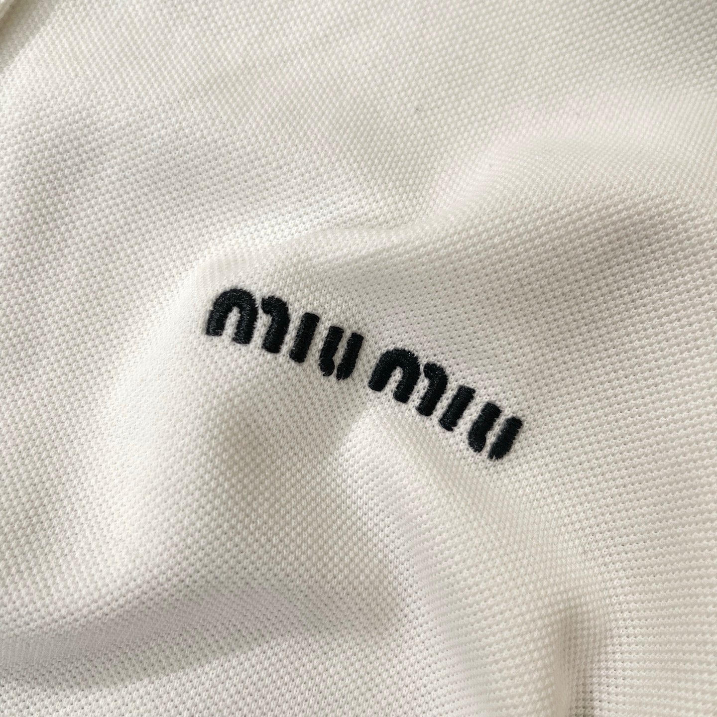 피케 폴로 티셔츠 (Piqué polo shirt)